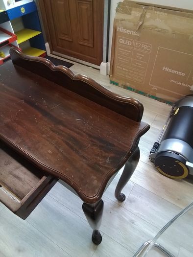 Hall table