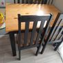 Table and chairs Image 4