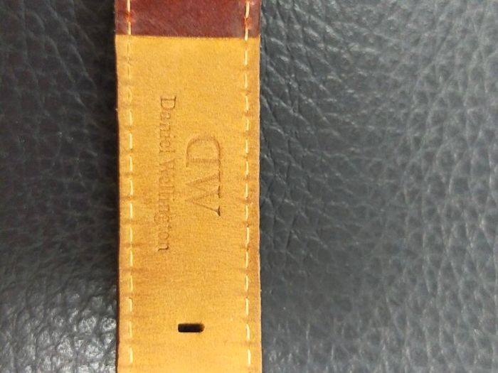 Daniel Wellington St Mawes rose gold black face
