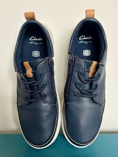Clarks boys leather shoes 1.5G