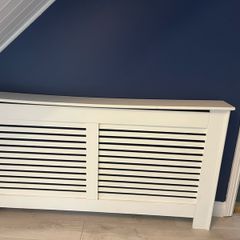 Radiator cabinet