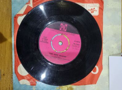 Pat Lynch And The Airchords The Irish Soldier 7 inch single
