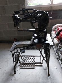 sewing machine