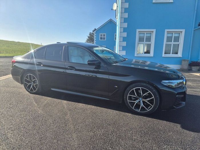 BMW 5-Series 2023 520d M Sport