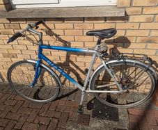 Mens Giant Hybrid Bike