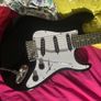 G4m guitar (can swap) Image 3