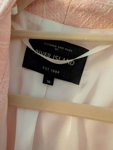 River Island Pale Pink Boucle/Tweed Jacket Size UK 16