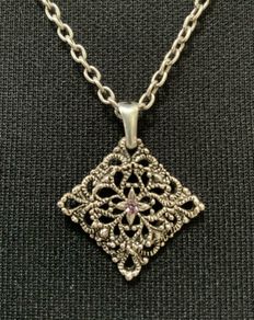 Vintage Fillagree Pendant