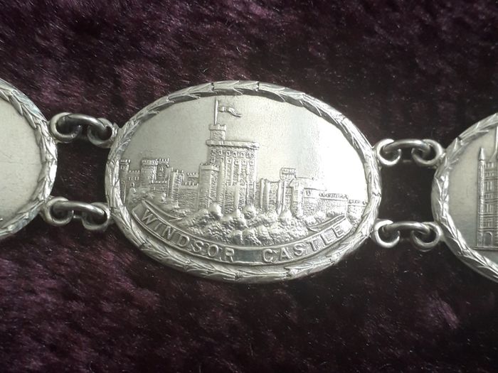 Vintage - 'London' -  Silver Bracelet