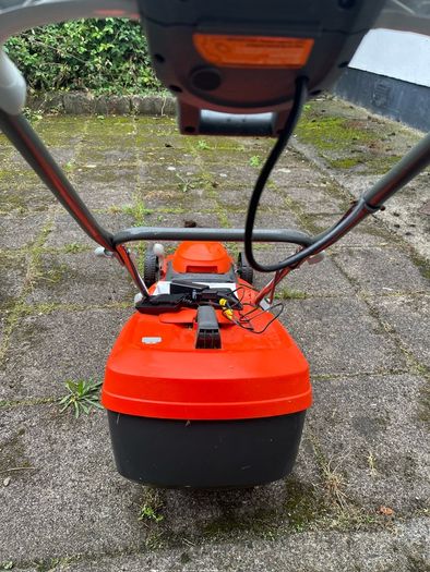 Lawnmower