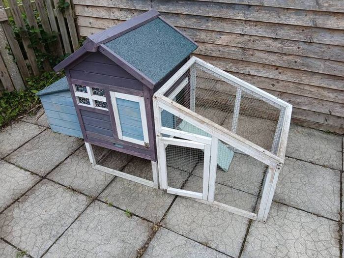 Chicken coop