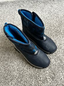Winter boots