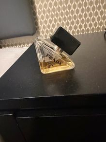 prada paradoxe eau de parfume