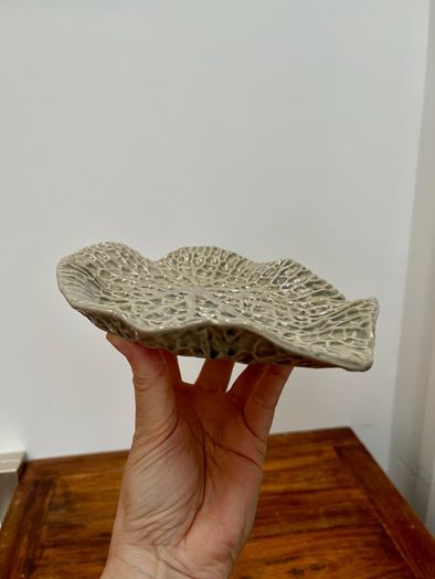 Ceramic Leaf-shaped Tray