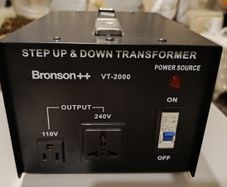 Bronson++ Bronson VT 500 Watt Transformer 110 Volt Converter Voltage Convert