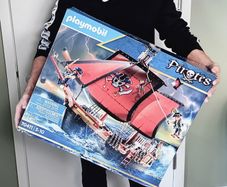 Large playmobil skull pirate ship brand (new)