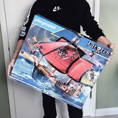 Large playmobil skull pirate ship brand (new)