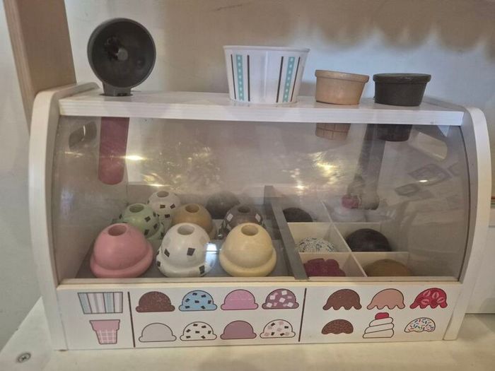 Wooden Toy Shop with Melissa and Doug Ice Cream Stand