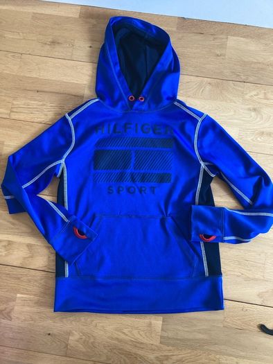 Tommy Hilfiger