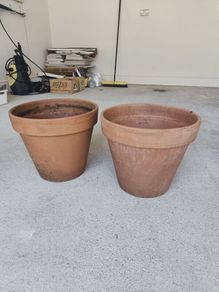 Garden pots various prices