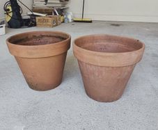 Garden pots various prices