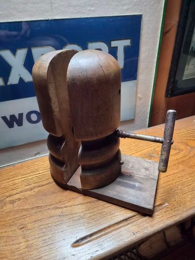 Antique Hat stretcher
