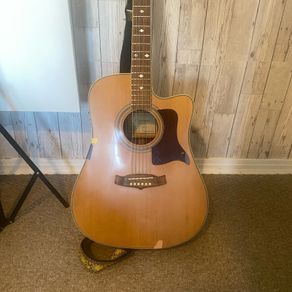 Tanglewood semi-acoustic TW15 CE-B model