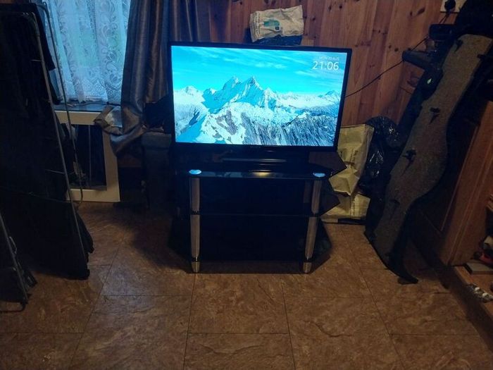 tv