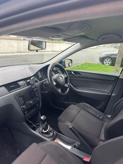 Skoda Rapid 2012