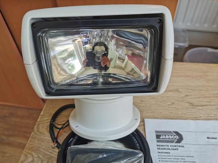Remote control searchlight, brand new, 12volt Jabsco