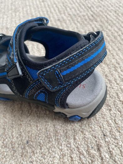 Superfit boys sandals size 31 or UK 12 nearly new