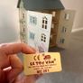 Le Toy Van Cherry Tree hall wooden dollshouse Image 4