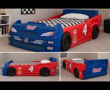 Racing car bed . single