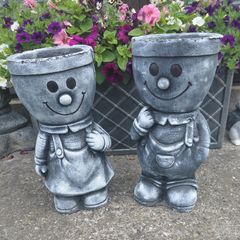 garden ornaments