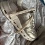 susst gold runners Image 8