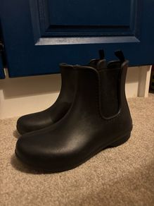 Brand New Crocs Women's Freesail Chelsea Boots UK 3