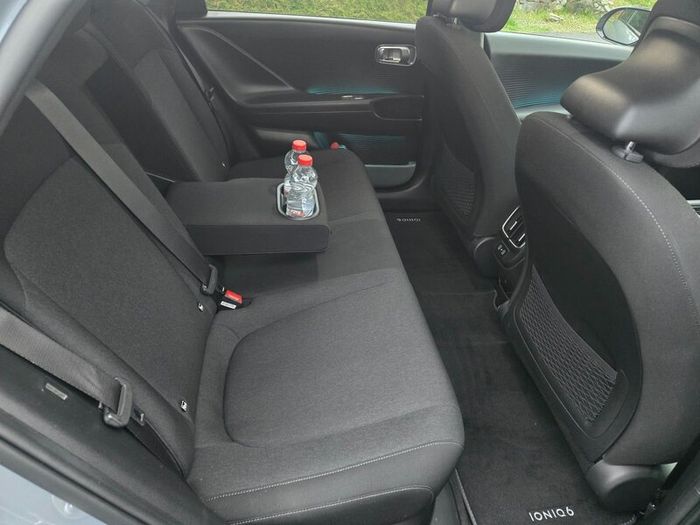 Hyundai IONIQ 6 Premium 2024 - VRT is 0 Euros