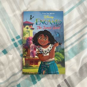 Disney Encanto: The Junior Novel