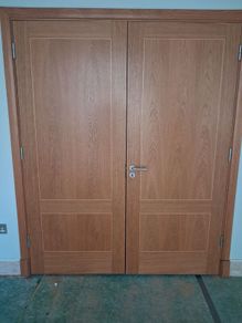 Oak Doors, solid oak frames, architrave and skirting.
