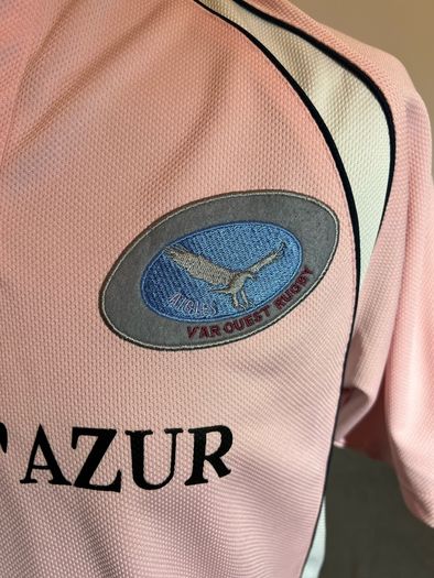 Varquest Rugby jersey. Class jersey . Size Medium