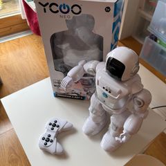 Silverlit Program a Robot