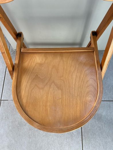 chair wooden
