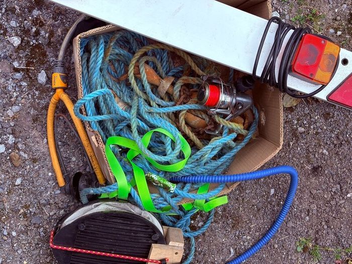 Honwave 350, outboard,trailer and extras