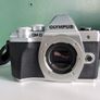 Olympus OM-D E-M10 Mark III body Image 6