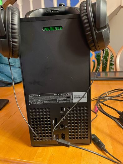 Xbox series X 1TB excellent condition