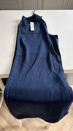 River Island Size 12r wide leg soft denim trousers