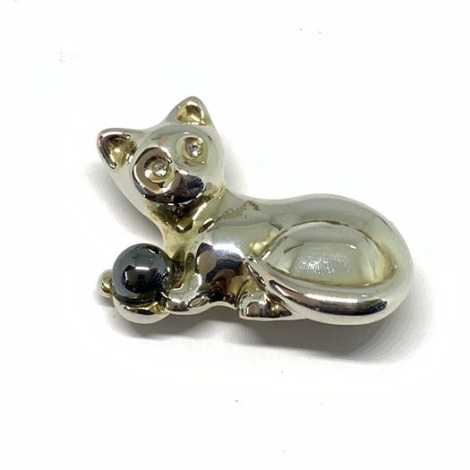 Vintage costume cat brooch