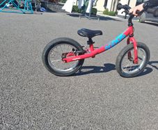 Scoot Balance Bike 14"