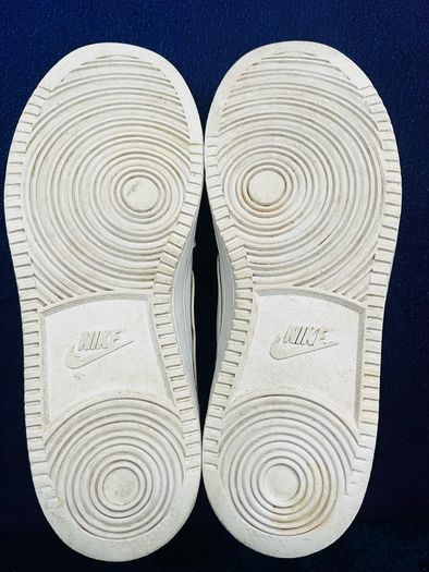Nike Court Eur35 UK2.5