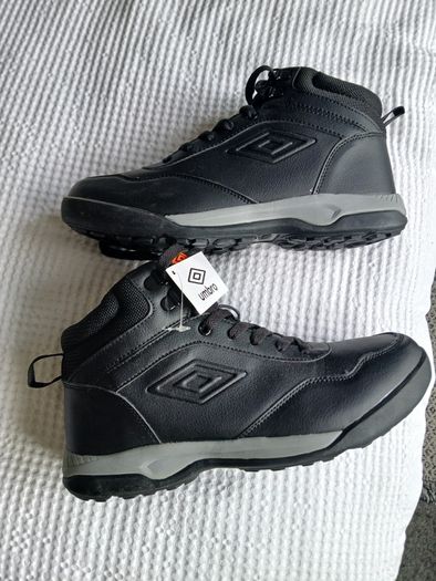 UMBRO Ludgate boots black NEW